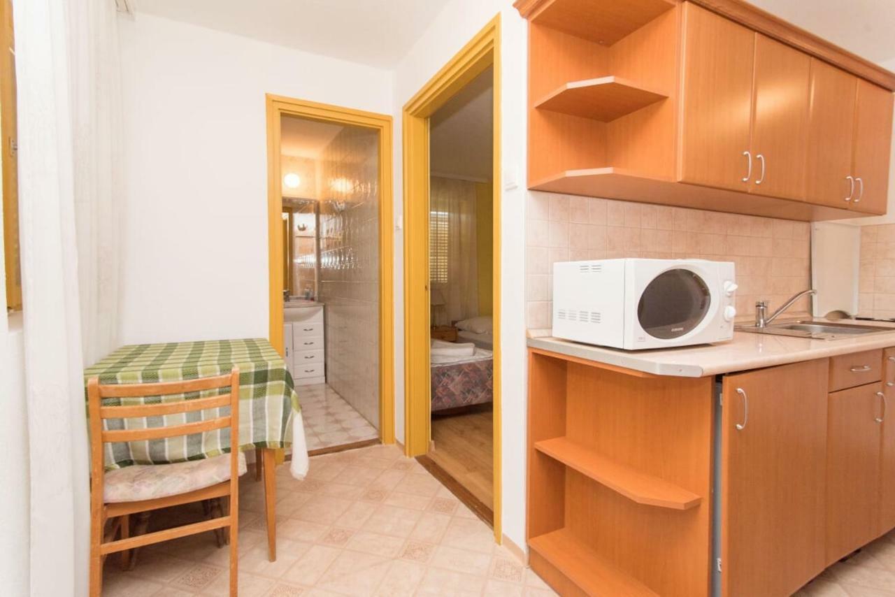 Appartement Kaman Pince à Alsópáhok Extérieur photo